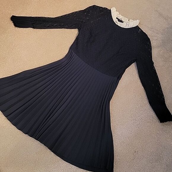 Sandro black lace fit and flare dress - Picture 4 of 14